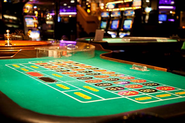 Live dealer interface showing betting controls and real-time game action